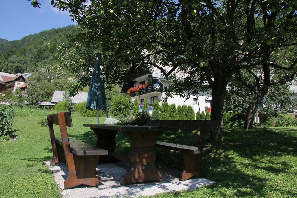 Apartments & Rooms Stare Bohinj Bagian luar foto